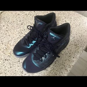 Nike Air Jordan Melo M13 XIII PurpleDynasty/Met